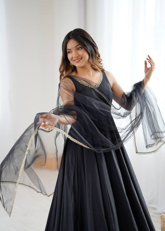 Black Anarkali Suit With Golden Border Dupatta