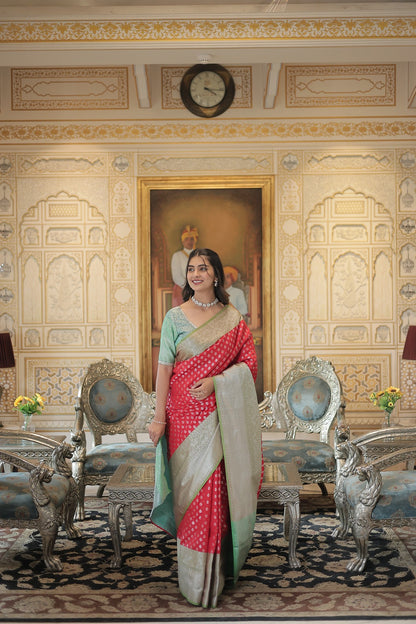 Classic Kanjivaram Silk Saree with Rich Zari Weaving