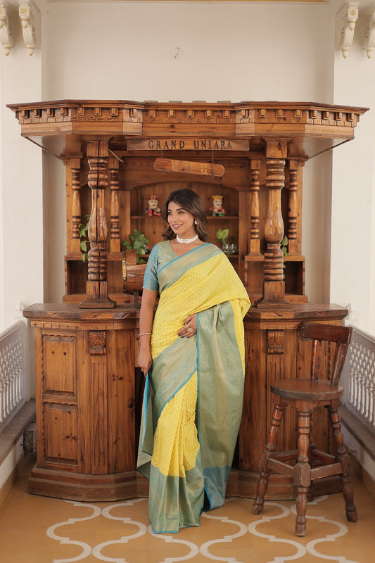 Premium Kanjivaram Silk Saree with Traditional Zari Weaving