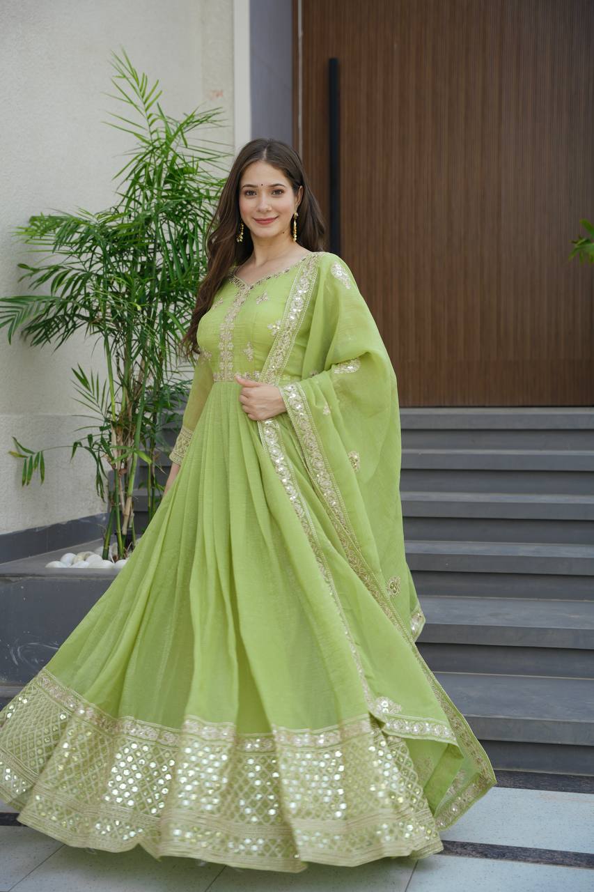 Real Modelling Designer Heavy Crunchy Silk Embroidered Gown with Dupatta