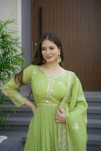 Real Modelling Designer Heavy Crunchy Silk Embroidered Gown with Dupatta