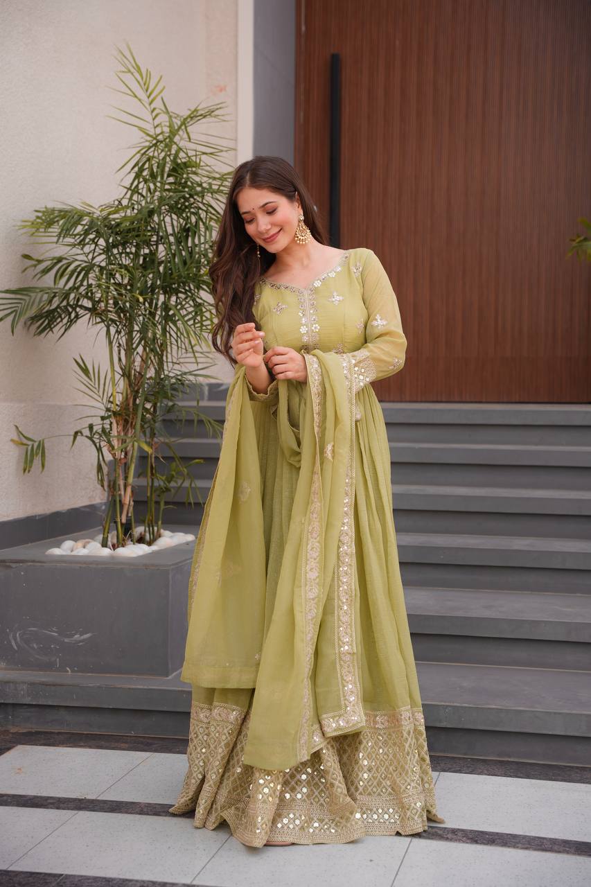 Real Modelling Designer Heavy Crunchy Silk Embroidered Gown with Dupatta