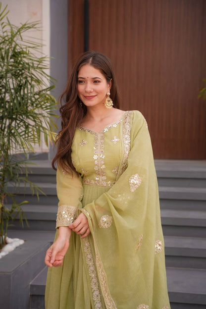 Real Modelling Designer Heavy Crunchy Silk Embroidered Gown with Dupatta