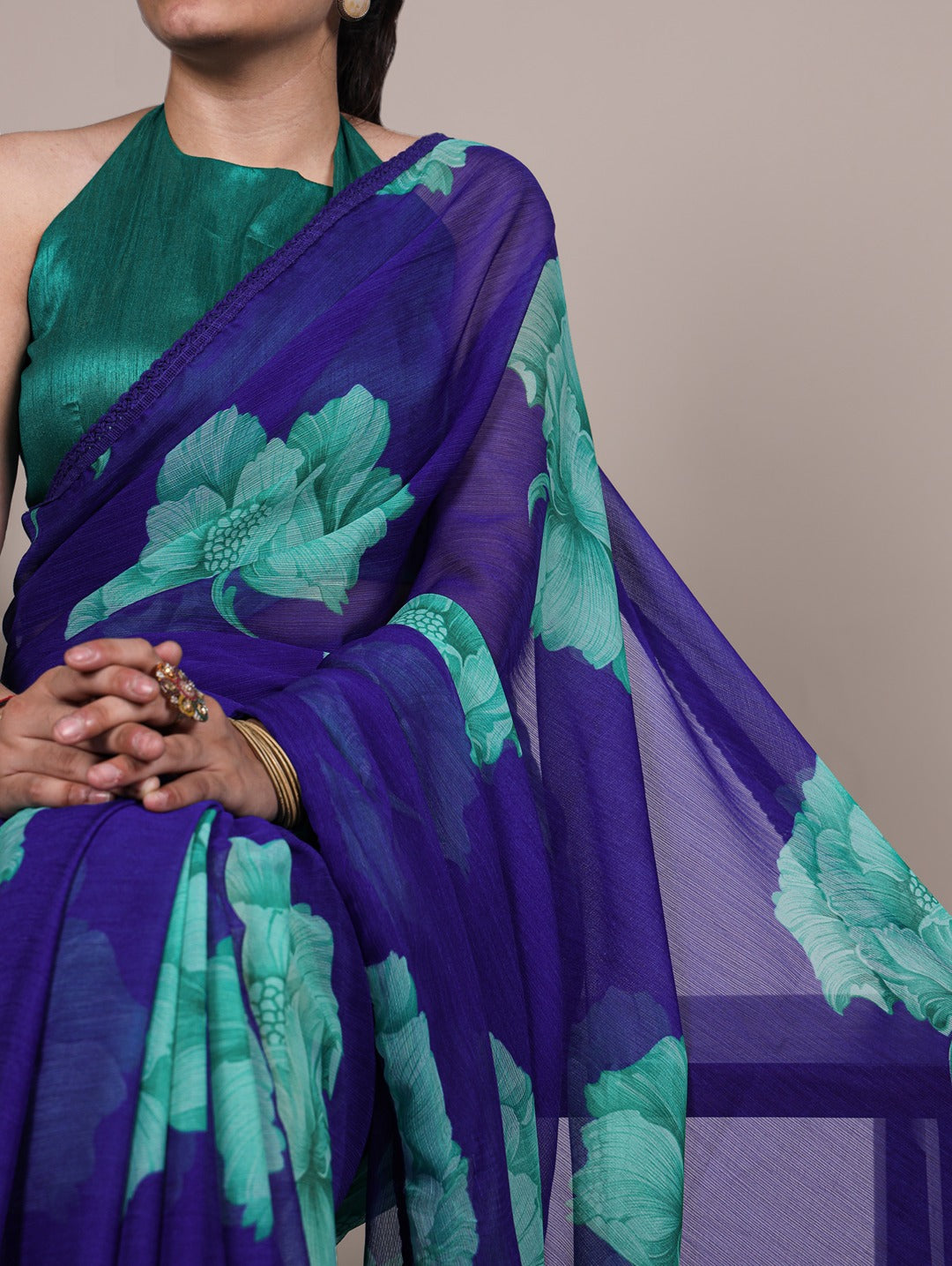 Chiffon Floral Printed Saree with Lace Border – Lightweight Saree Collection