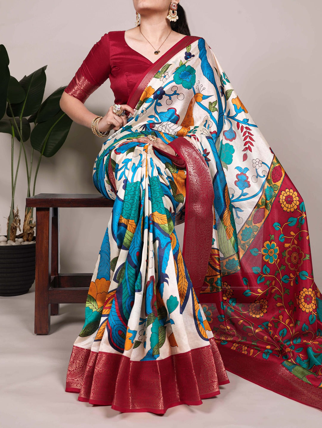 Tussar Silk Printed Saree with Zari Weaving Work – Traditional Saree Collection