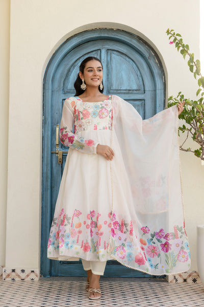 White Color Heavy Organza Silk Anarkali With Fancy Dupatta