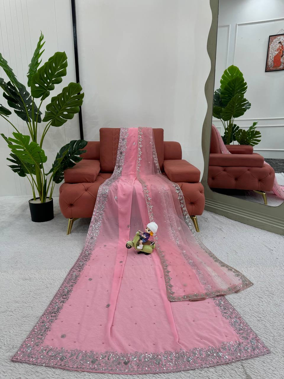 Pink Embroidery Saree With Silver Accents