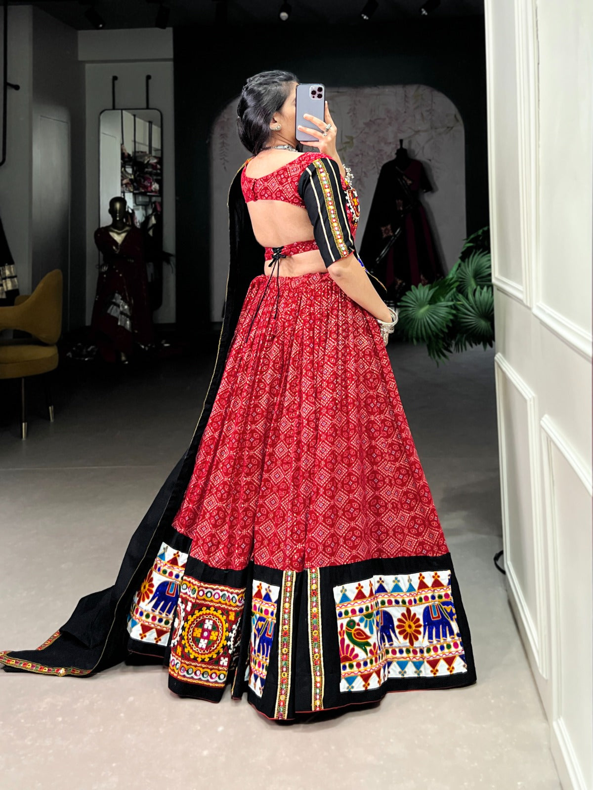 Traditional Gamthi & Mirror Work Chaniya Choli