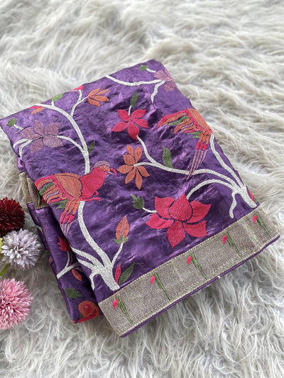 Soft Space Silk Saree With Colorful Thread Work And Muniya Border