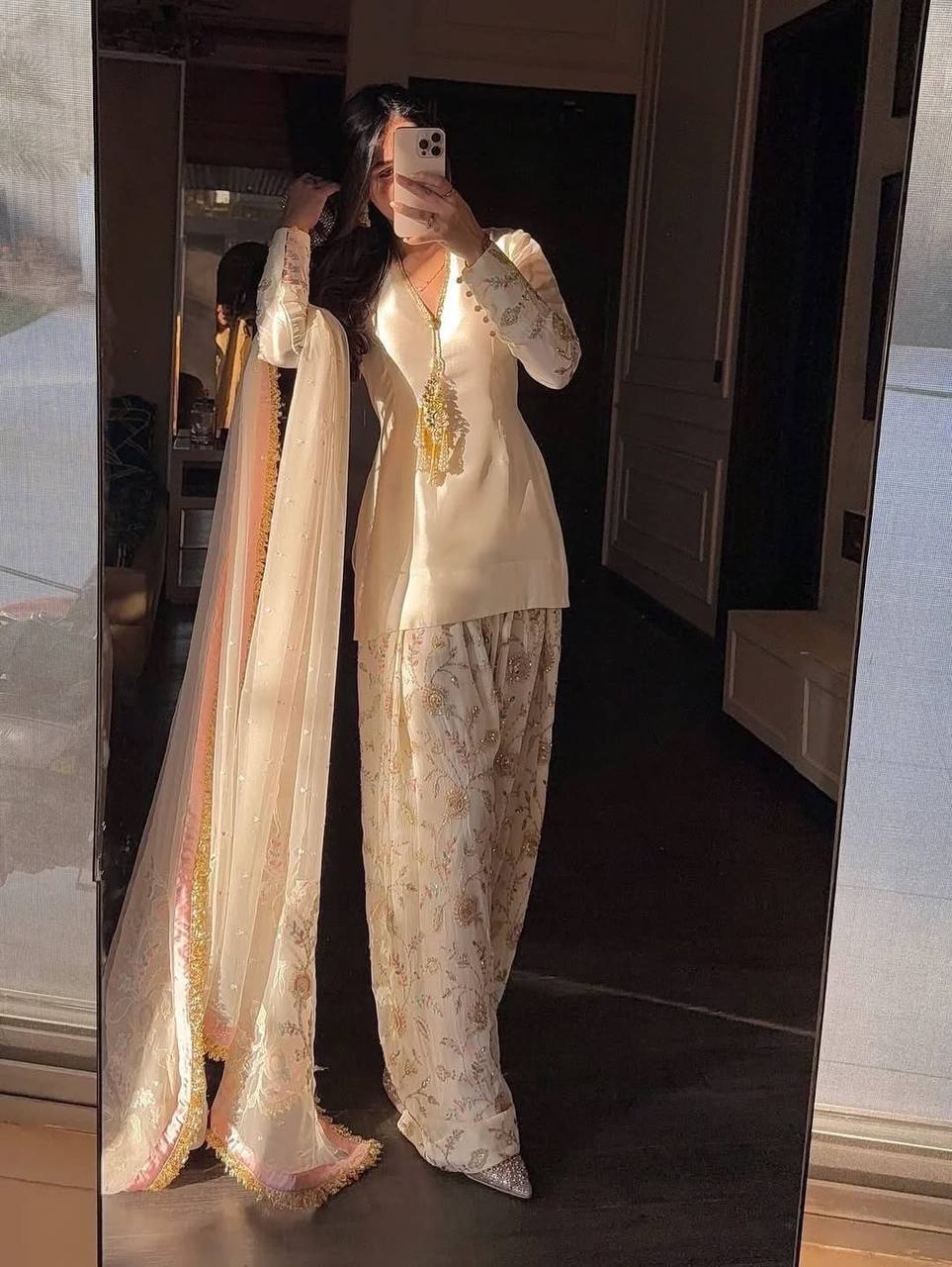 Short Kurta With Floral Embroidery Paired with Farshi Salwar and Net Dupatta with Gold Lace