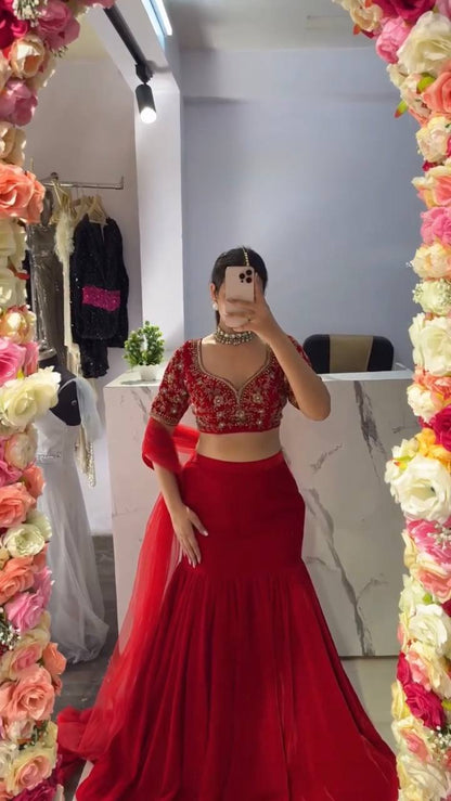 Red Embroidered Sweetheart Neck Blouse with Mermaid Lehenga Skirt And Net Dupatta Set