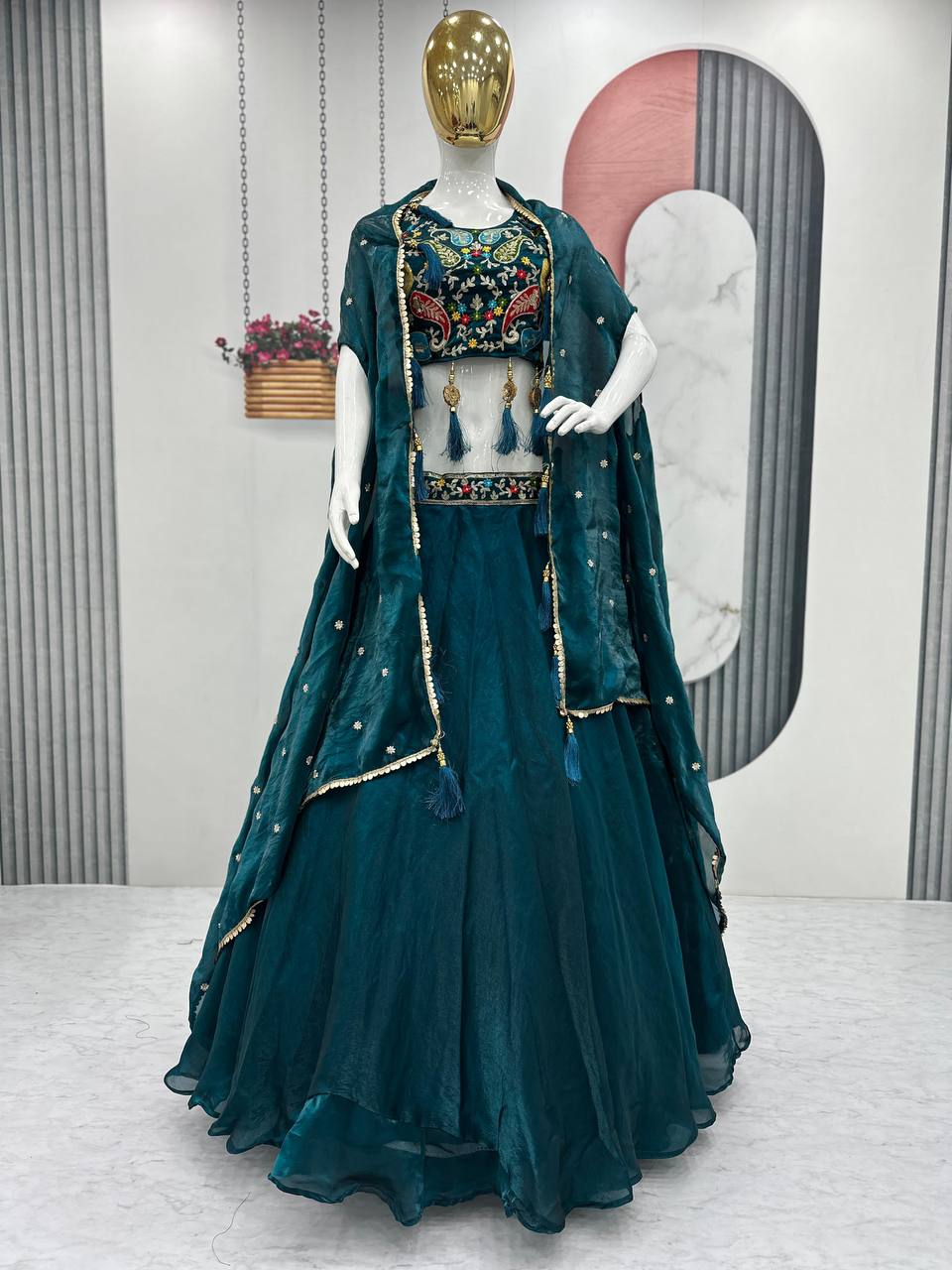 Elegant Chaniya Choli With Intricate Embroidery And Dupatta