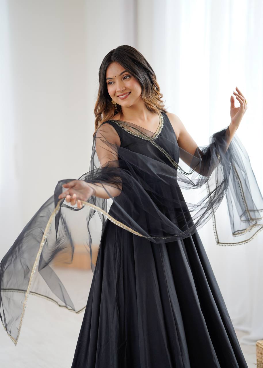 Black Anarkali Suit With Golden Border Dupatta