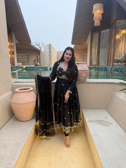Elegant Black Anarkali Set With Gold Embroidery And Dupatta