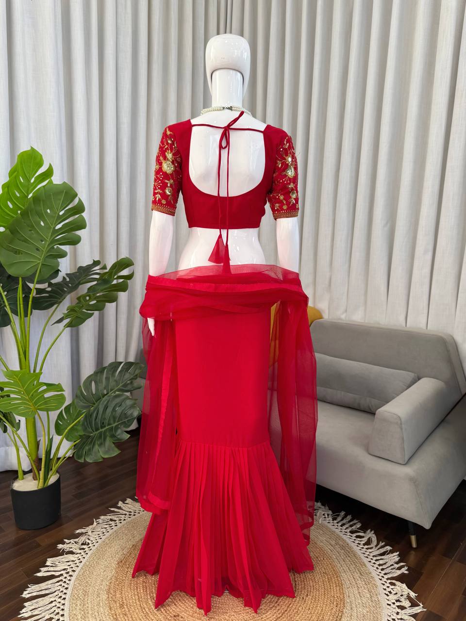 Red Embroidered Sweetheart Neck Blouse with Mermaid Lehenga Skirt And Net Dupatta Set