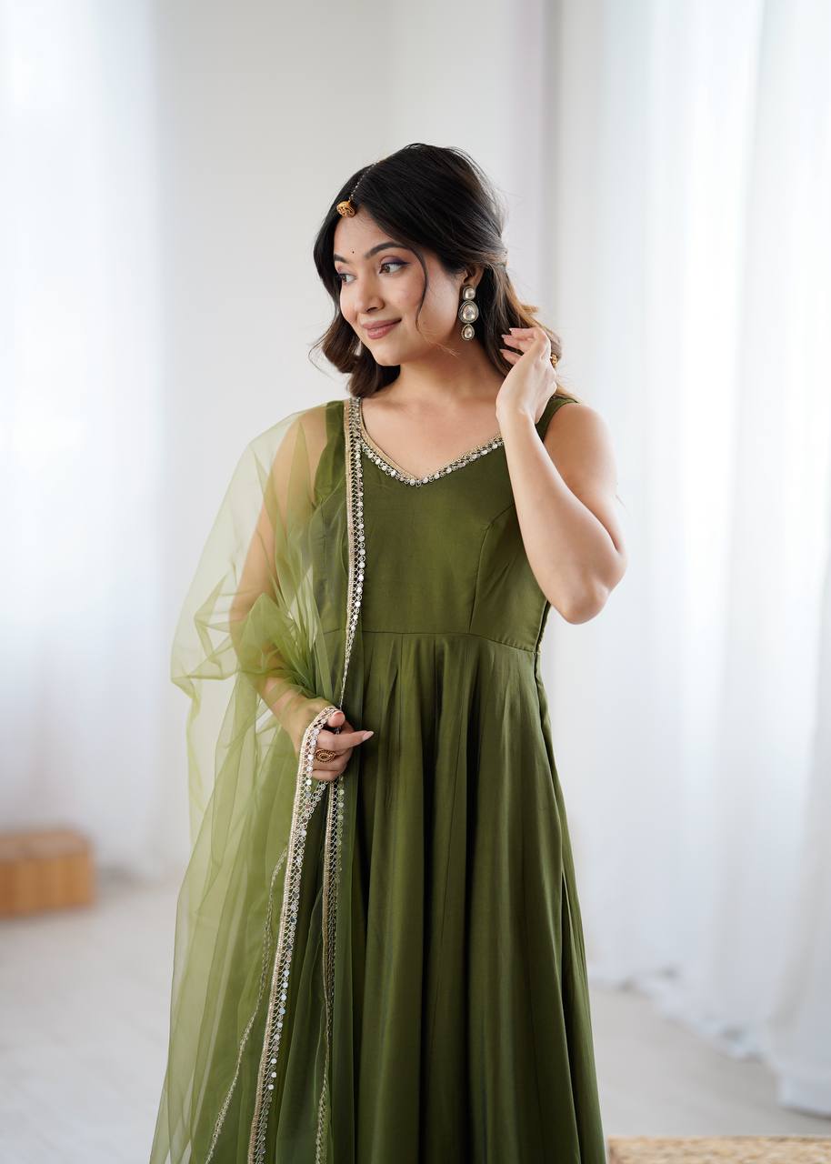 Elegant Flared Anarkali Gown With Dupatta