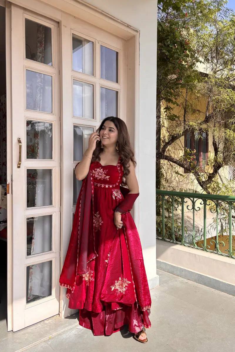 Floral Embroidered Sleeveless Anarkali Gown With Dupatta Set