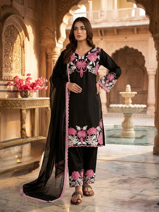 Black Floral Embroidered Kurta Set With Lace Dupatta