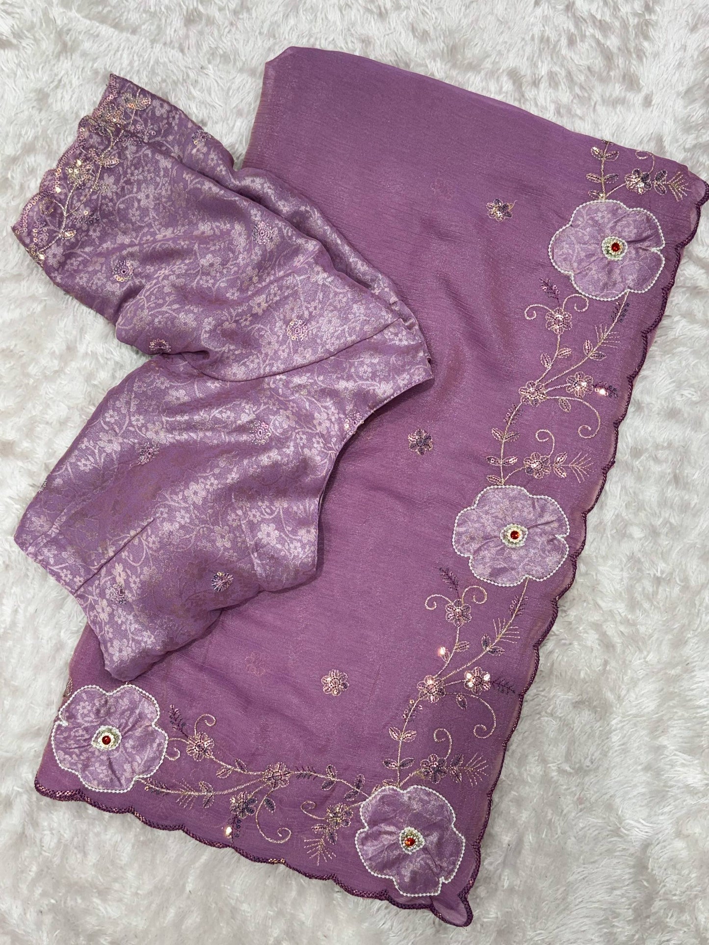Designer Floral Border Saree With Brocade Un-Stitched Blouse