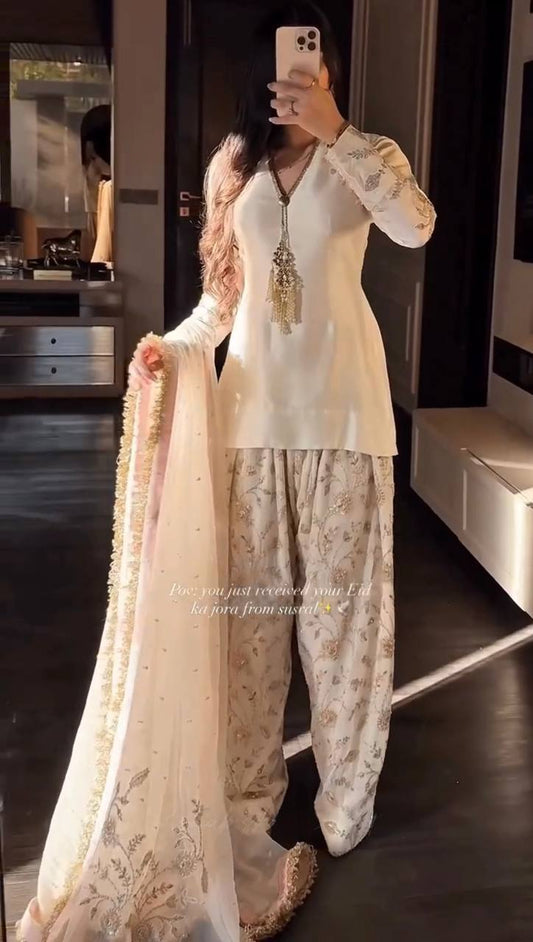 Short Kurta With Floral Embroidery Paired with Farshi Salwar and Net Dupatta with Gold Lace