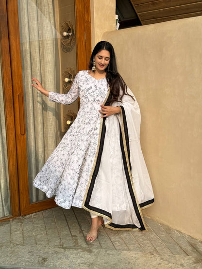 White Floral Anarkali Suit With Black And Gold Embroidery Dupatta