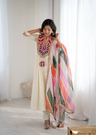 CREAM ANARKALI SUIT WITH MULTICOLOR EMBROIDERED NECKLINE AND PRINTED DUPATTA