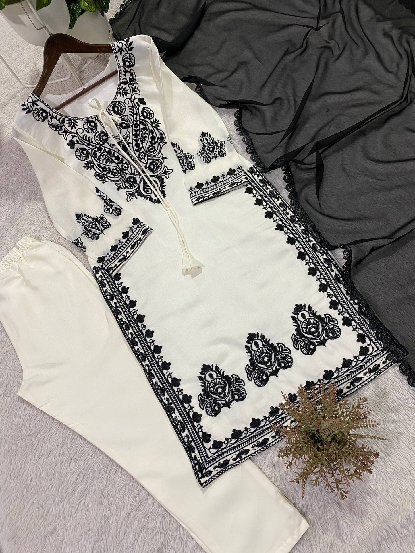 White Embroidery Kurti With Black Dupatta And Pants